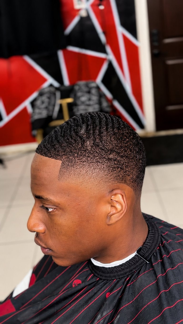 Textured cut profile
